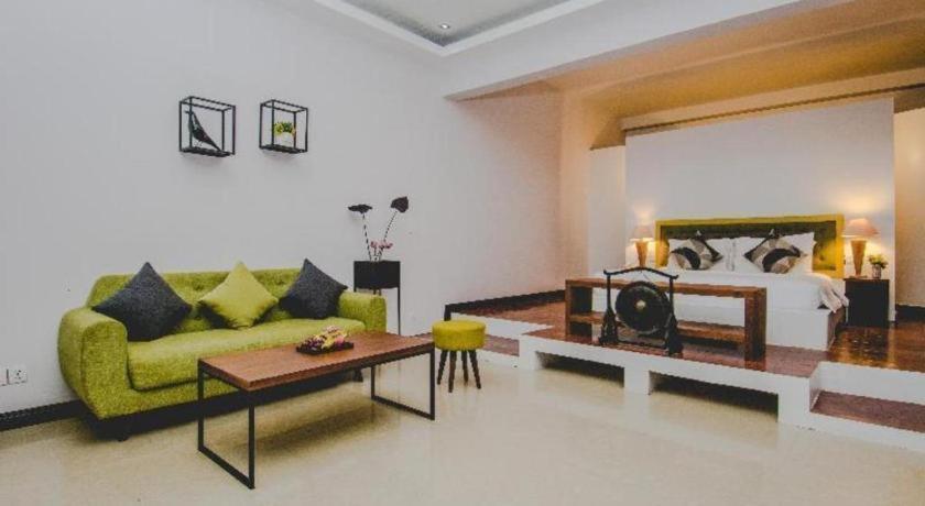 Mulberry Hotel Siem Reap Buitenkant foto