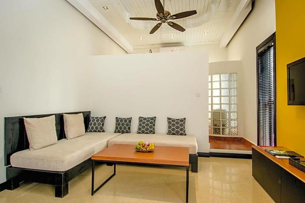 Mulberry Hotel Siem Reap Buitenkant foto